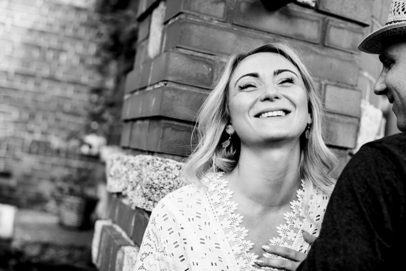 sesja zdjeciowa w winnicy jaworek - naturalna fotografia slubna
